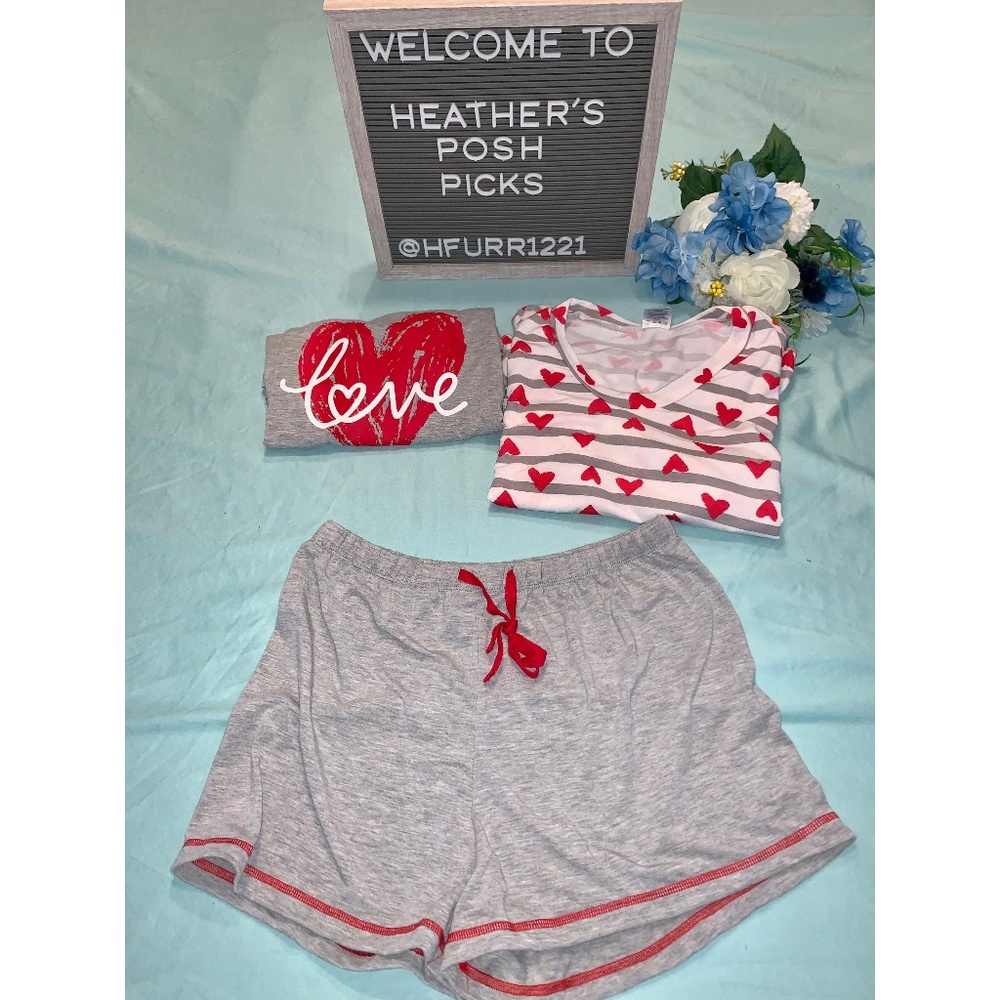 COPY - *CUTE* Hello SoHo Pajama Set w/ extra shirt Size L